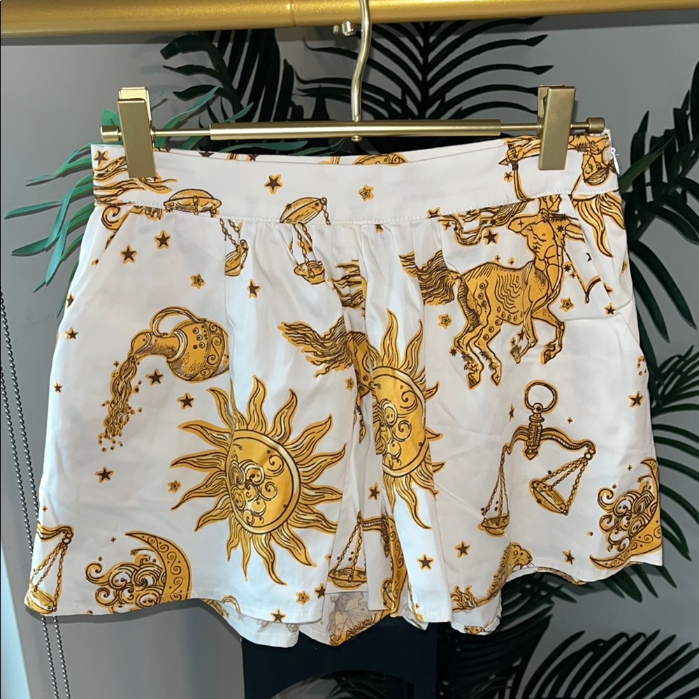 Astrological Print White and Gold Women's Shorts